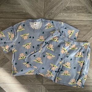 Hanna Andersonson men’s larger baby yoda grogu Star Wars jammies pajamas